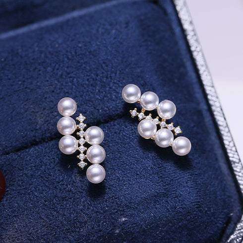 Starry Pearls Stud Earrings